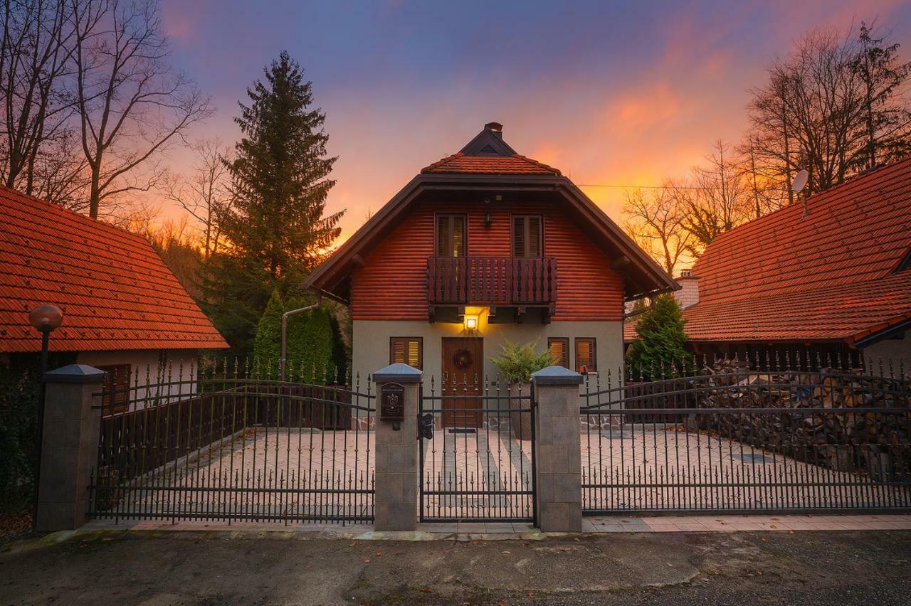 “Moment S“ Pool House Trakošćan المظهر الخارجي الصورة