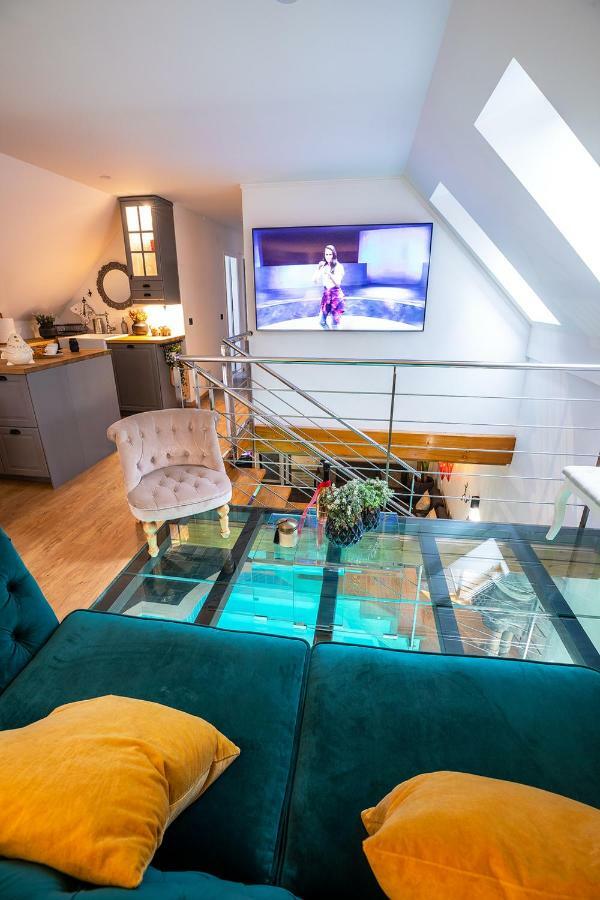 “Moment S“ Pool House Trakošćan المظهر الخارجي الصورة